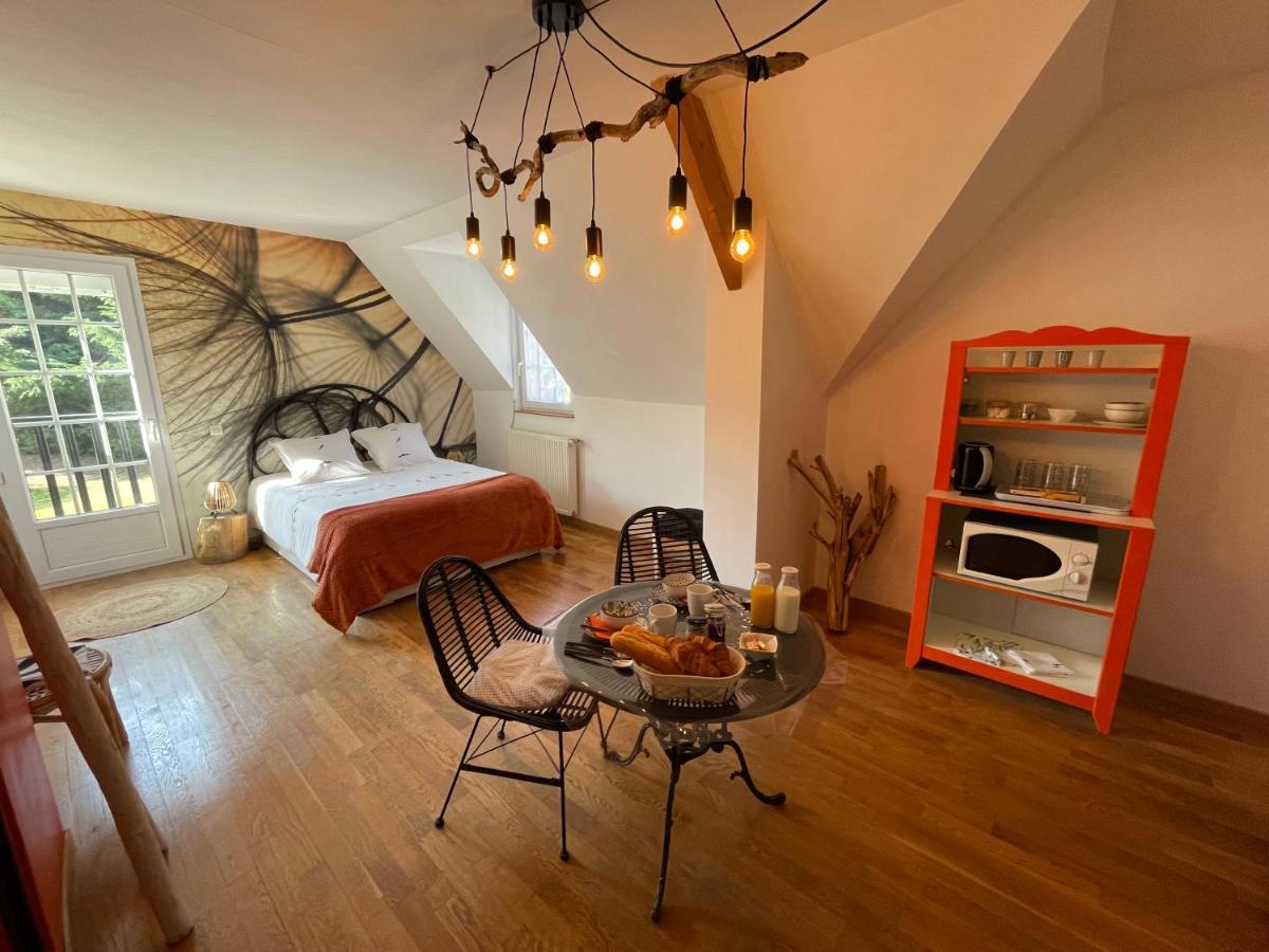 Belle Chambre Double Orange Tout Bonnement Bien Bed and Breakfast Putot-en-Auge Exterior foto