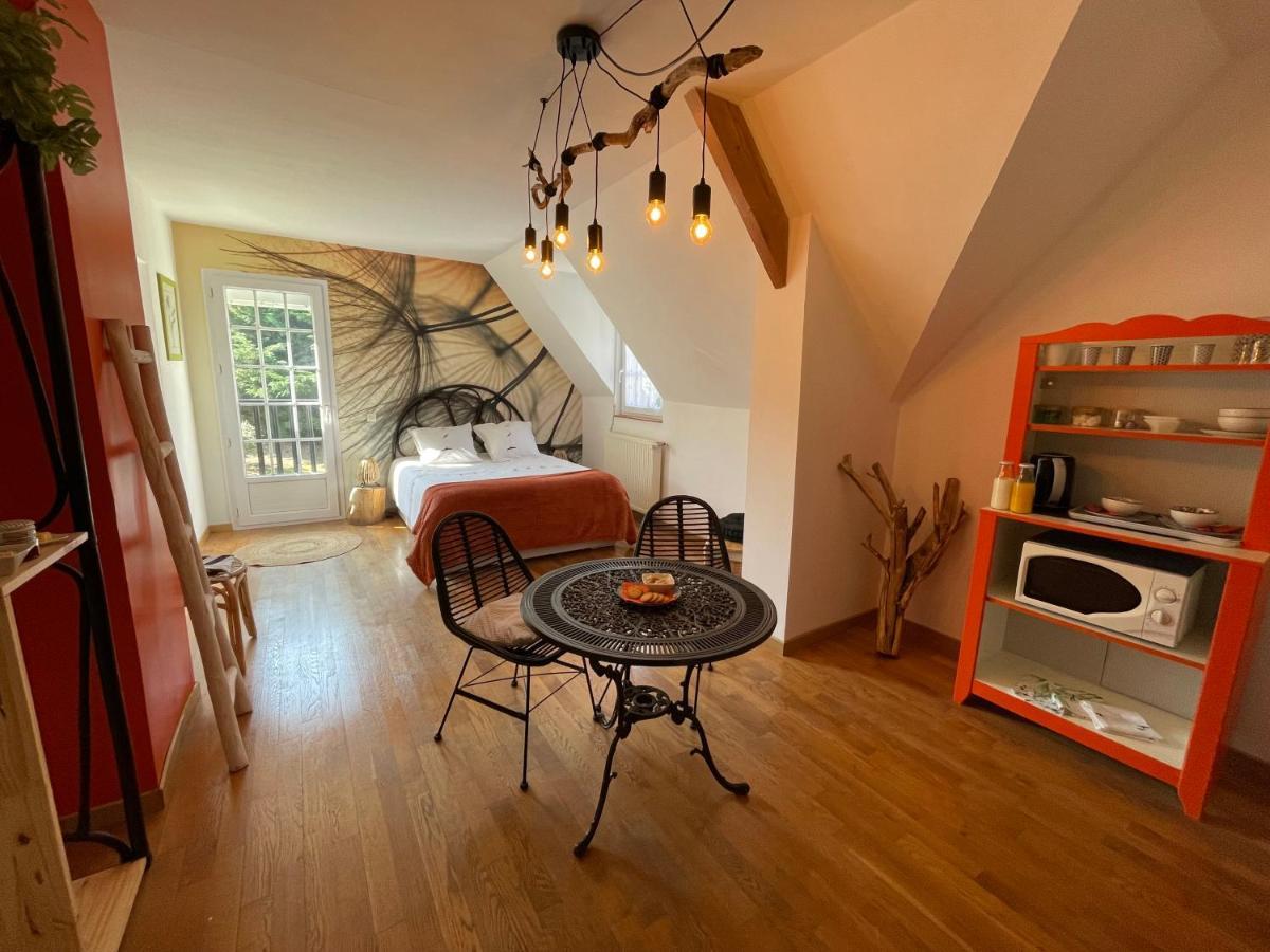 Belle Chambre Double Orange Tout Bonnement Bien Bed and Breakfast Putot-en-Auge Exterior foto