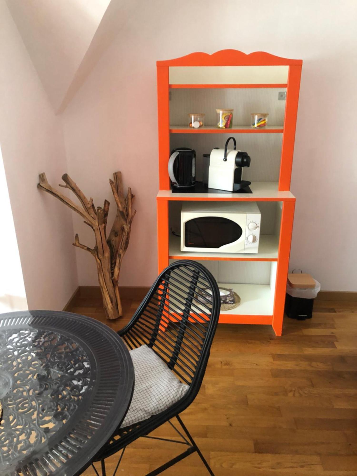 Belle Chambre Double Orange Tout Bonnement Bien Bed and Breakfast Putot-en-Auge Exterior foto